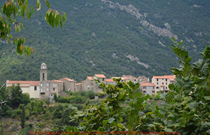 body painting de tornade, personnage marvel et comics faisant partie des x men. Bodypainting super heros realise pour un defile de marvel